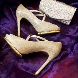 NEW Adrianna Papell Gold Rhinestone Peep Toe Platform Bridal Stiletto Heels 9.5